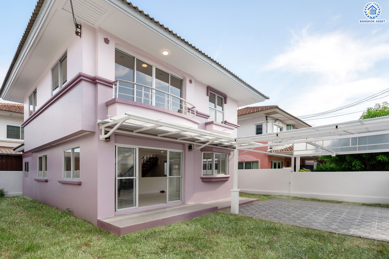 บ้านมือสองนนทบุรี ม.ศุภาลัยวิลล์ วงแหวน-รัตนาธิเบศร์ เนื้อที่ 50 ตร.ว. ฟังก์ชันจัดเต็ม 4 ห้องนอน 2 ห้องน้ำ 2 ที่จอดรถ ตอบโจทย์ทุกการเข้าอยู่ บนทำเลเดินทางสะดวก ใกล้ ถนนกาญจนาภิเษก เซ็นทรัลเวสต์เกต และรถไฟฟ้า "สถานีคลองบางไผ่"